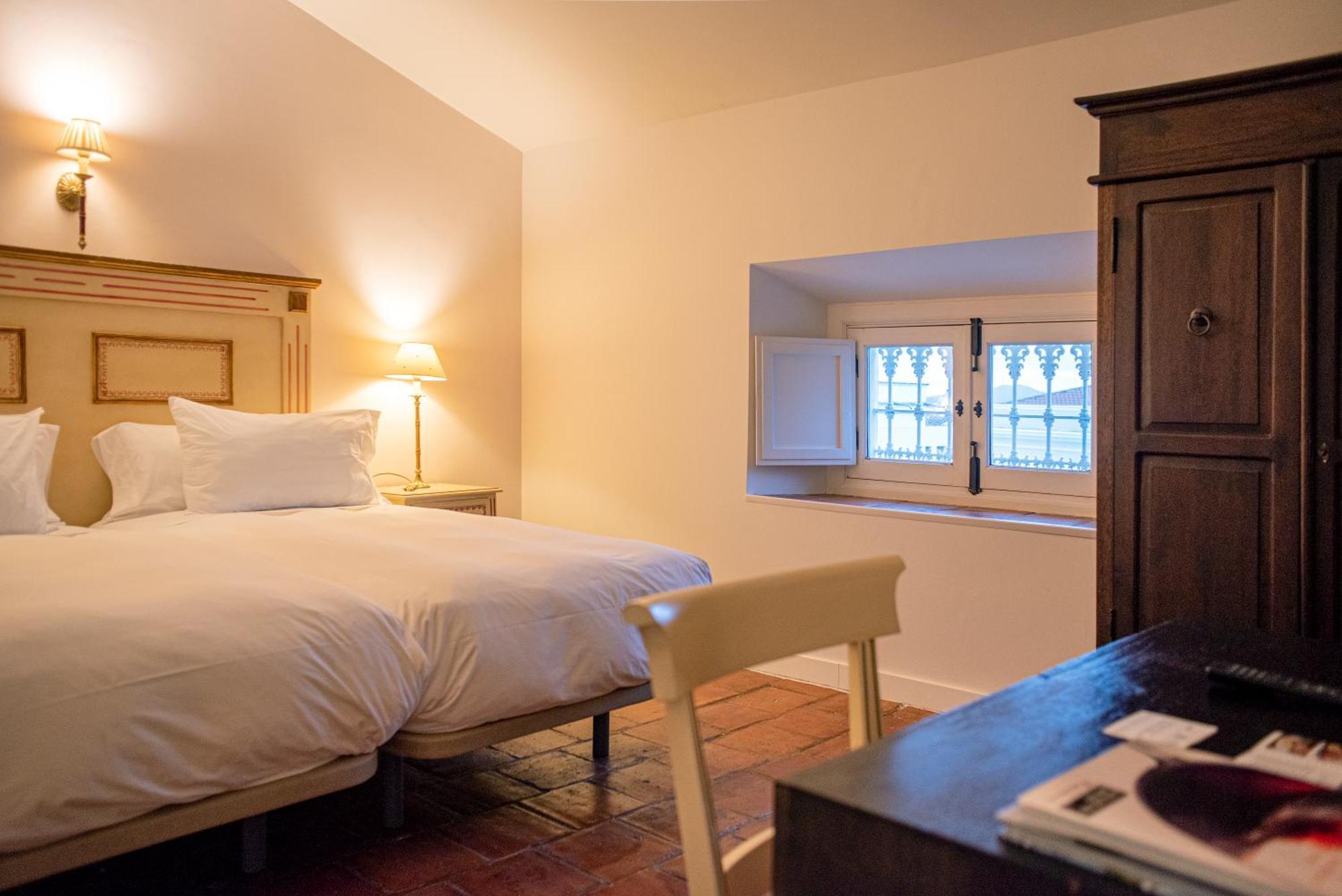 Hotel Boutique Conde De La Corte Zafra Luaran gambar